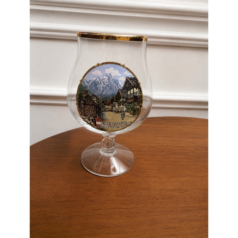 Garmisch-Partenkirchen‎ Germany Souvenir Beer Glass Stemmed Goblet Gold Rim 0.4L